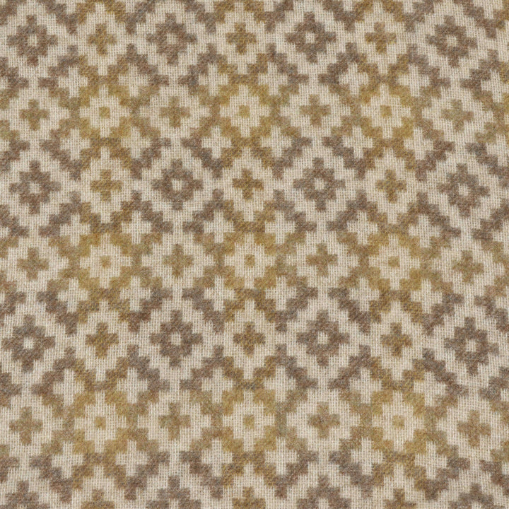 Dales By Moon Dartmouth Wool Throw Gold