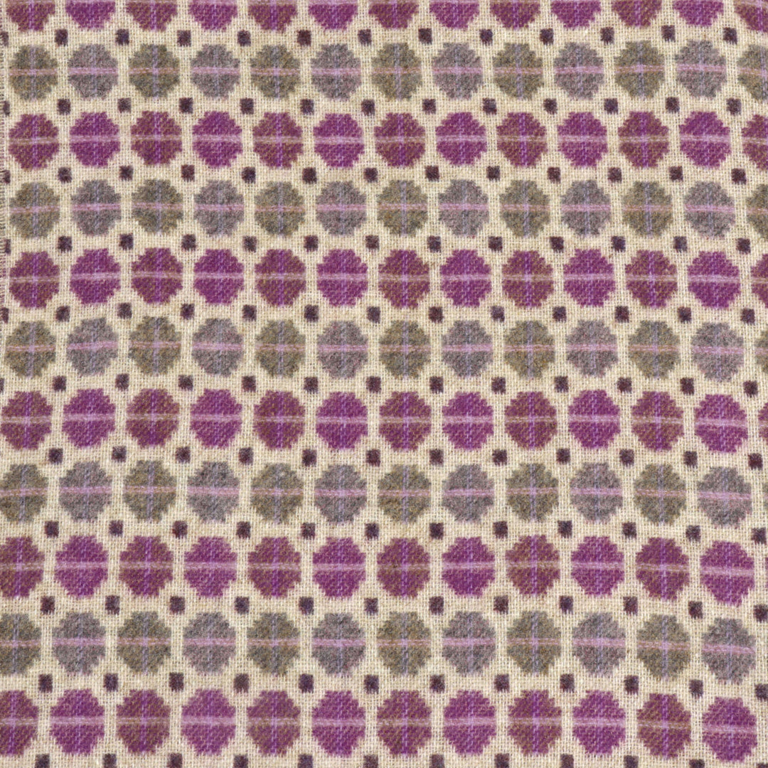 Dales By Moon Milan Merino Wool Throw Clover