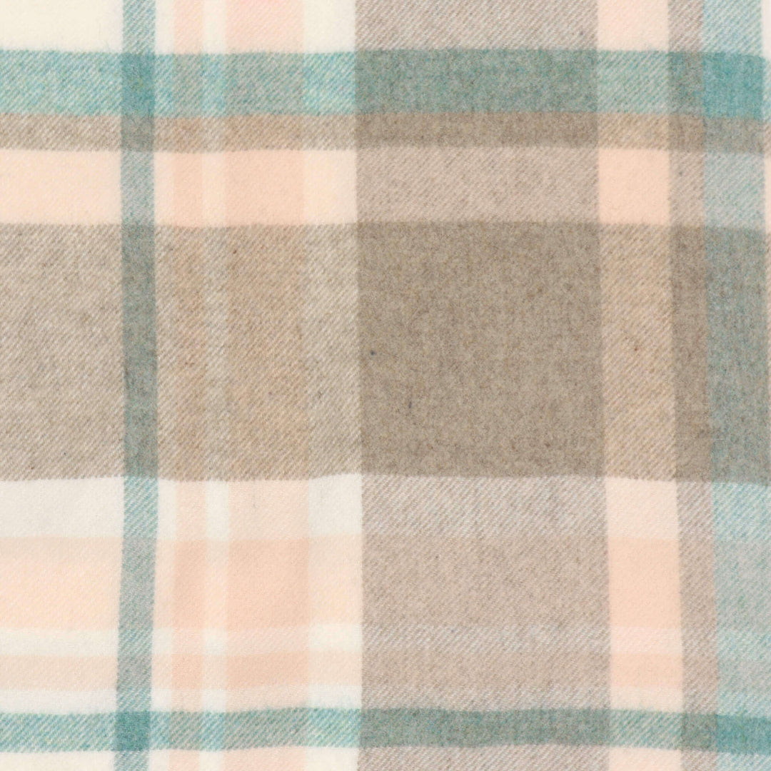 Dales By Moon Portree Merino Wool Throw Natural/Rose