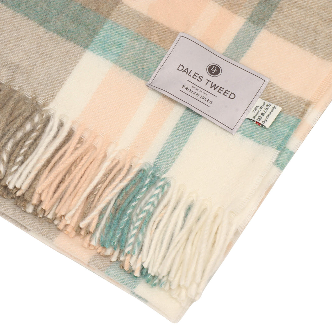 Dales By Moon Portree Merino Wool Throw Natural/Rose