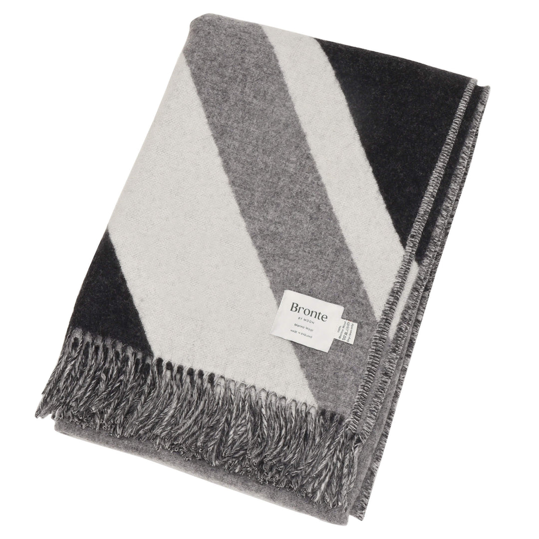 Bronte By Moon Union Jack Throw Grey