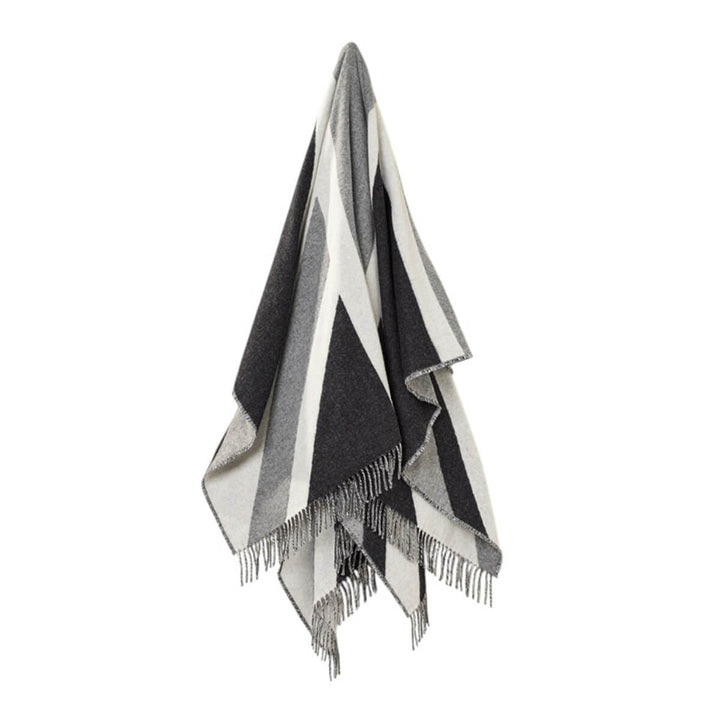 Bronte By Moon Union Jack Throw Grey