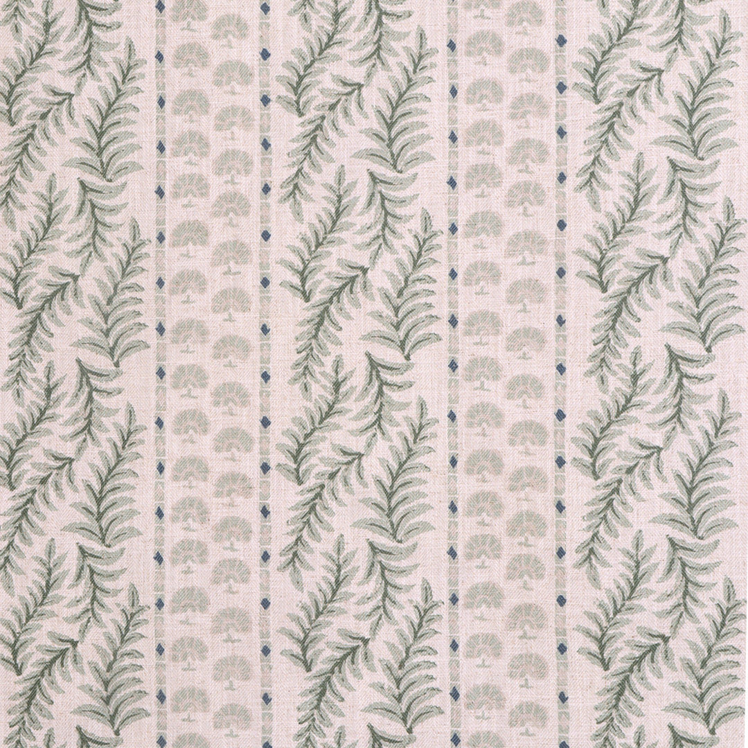 Prestigious Textiles Foxglove Winter Fabric