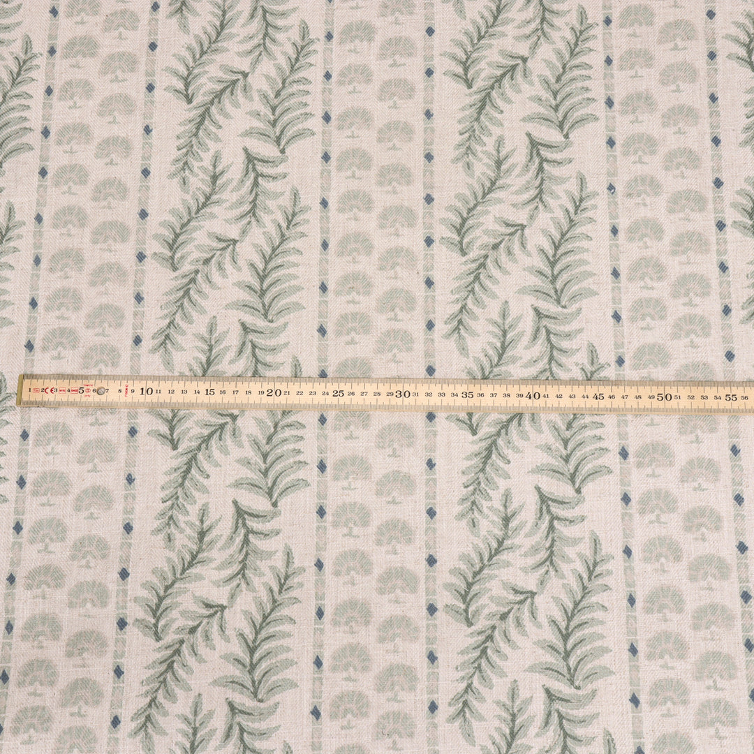 Prestigious Textiles Foxglove Winter Fabric
