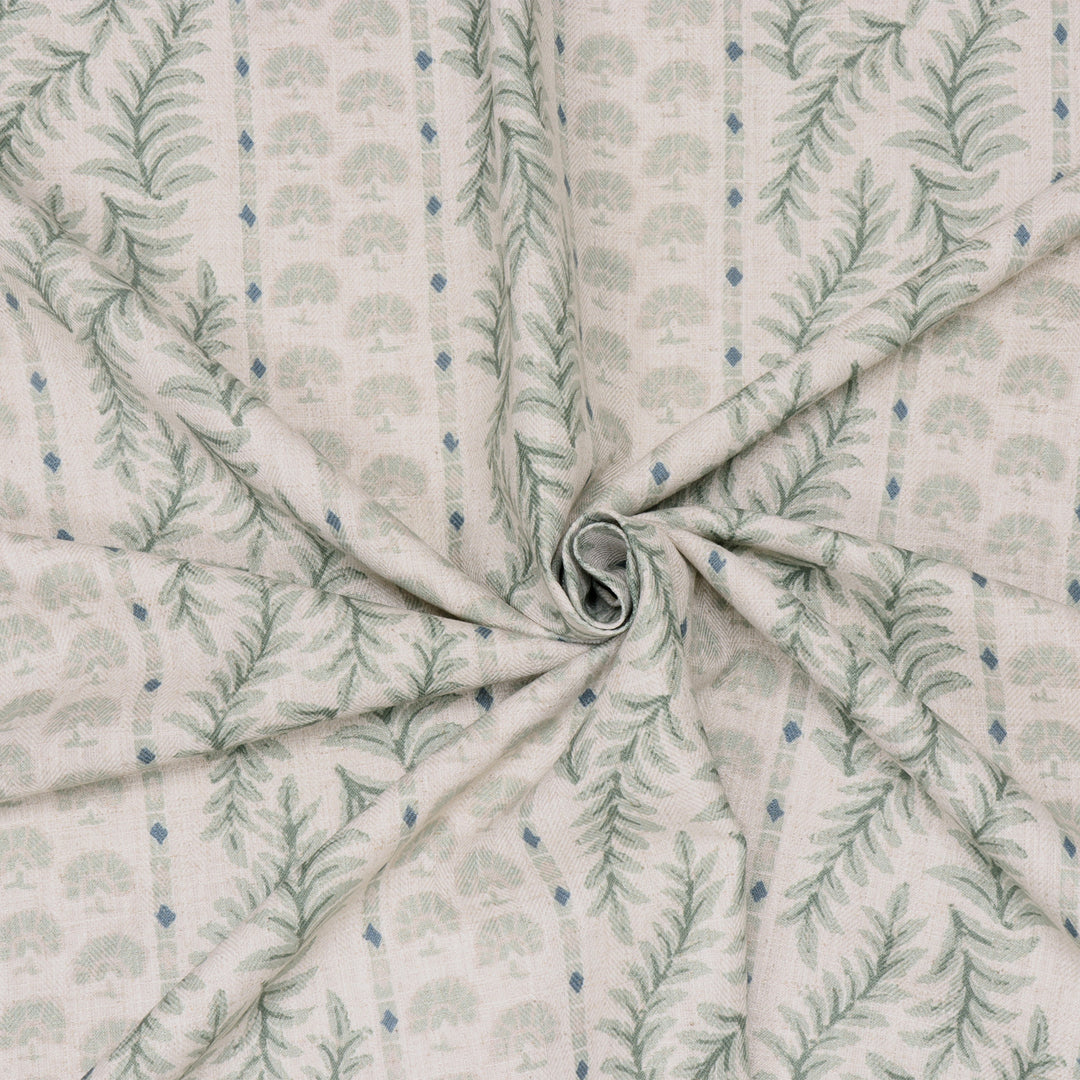 Prestigious Textiles Foxglove Winter Fabric