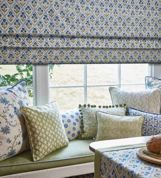 Prestigious Textiles Daisy Cornflower Fabric